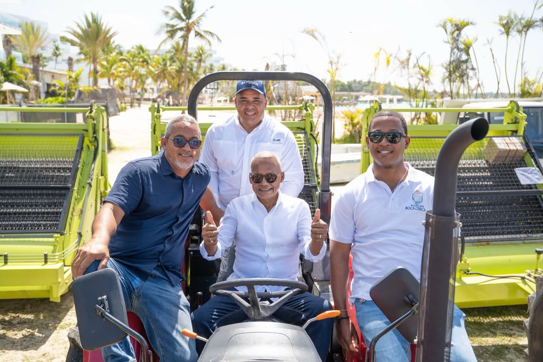 Alcaldía de Boca Chica fortalece sus servicios con nuevos equipos entregados por el Ministerio de Turismo